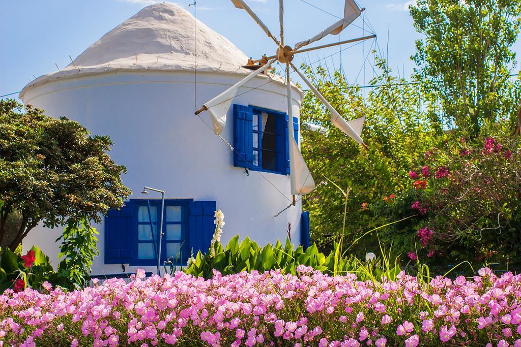 يورانيون Anemomilos Studios المظهر الخارجي الصورة
